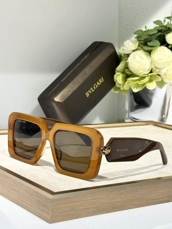 Picture of Bvlgari Sunglasses _SKUfw80444697fw